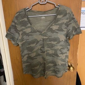 Camo Print V-Neck Top American Eagle Tee